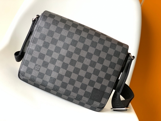 Mensajero Bag Graphite Black del distrito P.M. Damier de Louis Vuitton Branded Mens Bag
