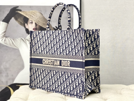 Bolso calificado azul Christian Book Large de Dior Oblique Embroidery Canvas Navy