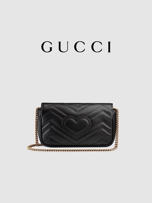 Bolso Marmont Matelassé Mini Bag Flap del GG Marmont
