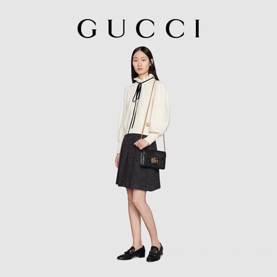 Bolso Marmont Matelassé Mini Bag Flap del GG Marmont