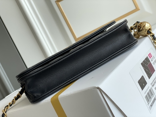 Cartera negra de los bolsos del embrague del WOC de Mini Coco Chanel en una cadena CF20