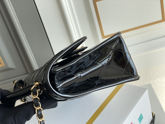 oro 2022 del negro del bolso del queso de soja del charol de Chanel Flap Bag de las mujeres 22k