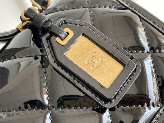 oro 2022 del negro del bolso del queso de soja del charol de Chanel Flap Bag de las mujeres 22k