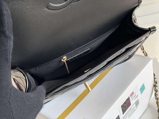 oro 2022 del negro del bolso del queso de soja del charol de Chanel Flap Bag de las mujeres 22k