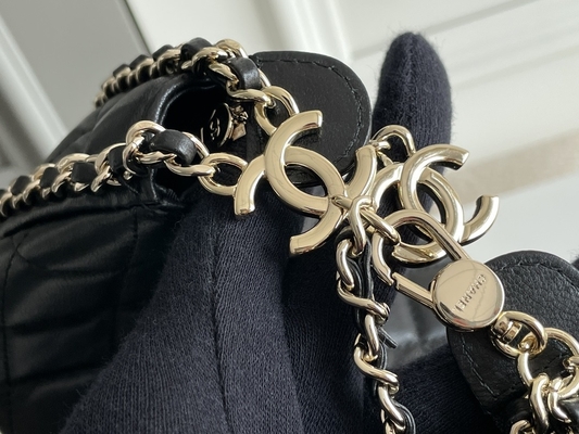 Cuero negro de la piel de becerro del bolso del hobo de Mini Sling Bag Branded Chanel de la cadena