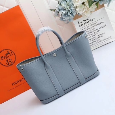 El sello Preloved de Bougainvillier calificó el bolso Hermes Negonda Garden Party 30