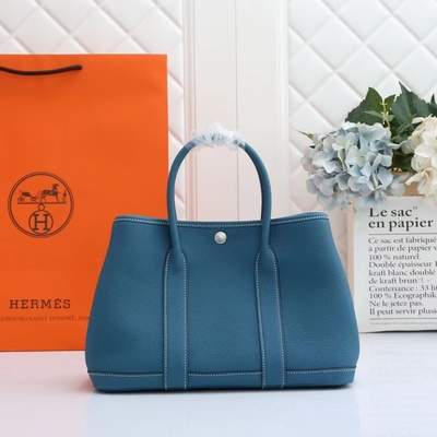 El sello Preloved de Bougainvillier calificó el bolso Hermes Negonda Garden Party 30