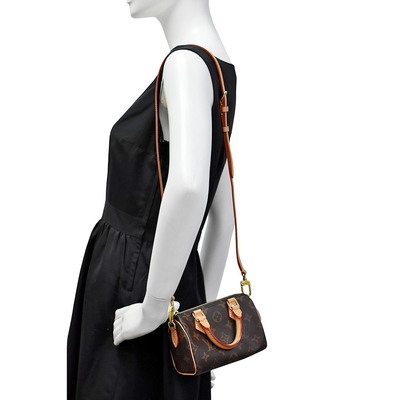 Pequeño diseñador clásico Monogram Bag Louis Vuitton RÁPIDO NANO M81085