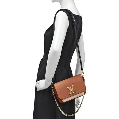 Bolso blando granuloso Brown de Monogram Bag LV Lockme del diseñador de la piel de becerro