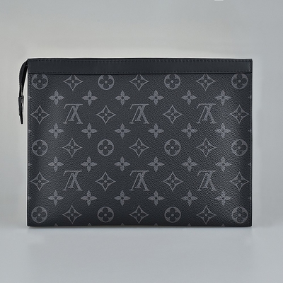 El eclipse del monograma calificó el ajuste para hombre de Pochette Louis Vuitton Voyage Pouch Canvas del bolso