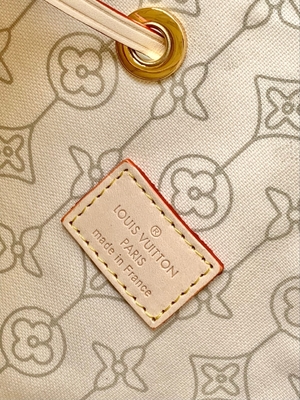 El rosa blanco Damier Azur Canvas LV calificó el bolso del cubo de Bag NéONoé milímetro del mensajero