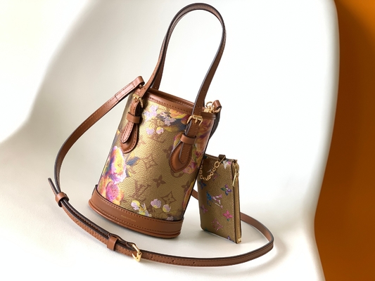 Flor metálica Louis Vuitton Neverfull Bucket Bags M81724