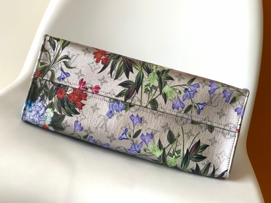 En camino lona revestida de plata del estampado de flores del milímetro Mini Sling Bag Branded M81724