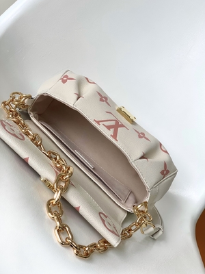Cuero preferido de Mini Sling Bag Branded LV Rose Trianon Two Monogram Empreinte de la nata