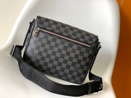 Mensajero Bag Graphite Black del distrito P.M. Damier de Louis Vuitton Branded Mens Bag