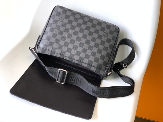 Mensajero Bag Graphite Black del distrito P.M. Damier de Louis Vuitton Branded Mens Bag