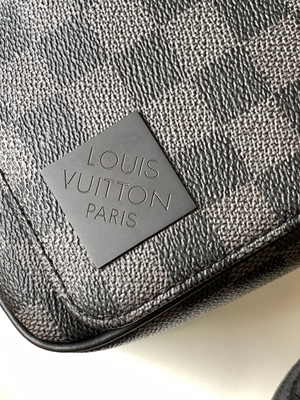 Mensajero Bag Graphite Black del distrito P.M. Damier de Louis Vuitton Branded Mens Bag