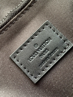 Encante al mensajero del bolso de la bolsa de Louis Vuitton Monogram Macassar Barrel de la cerradura de S