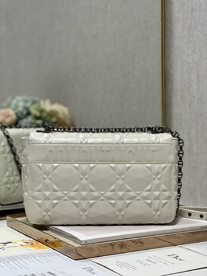 BANCO 030 de CHRISTIAN DIOR Mini Sling Bag Branded Handbag CARO M9241