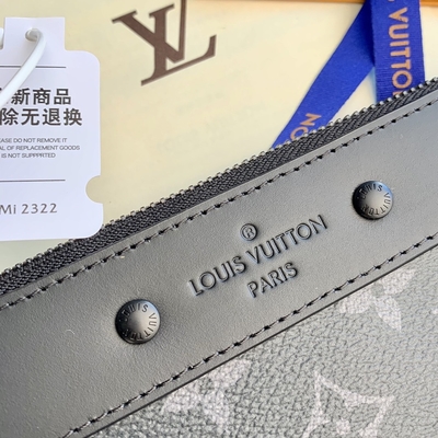 La sombra del monograma cubre a Mini Designer Purses Pochette con cuero para ir Louis Vuitton