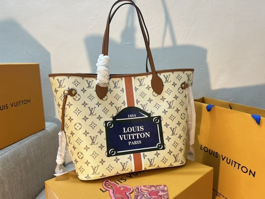 Bolso beige del monograma para mujer de Louis Vuitton Preloved Branded Bag Neverfull