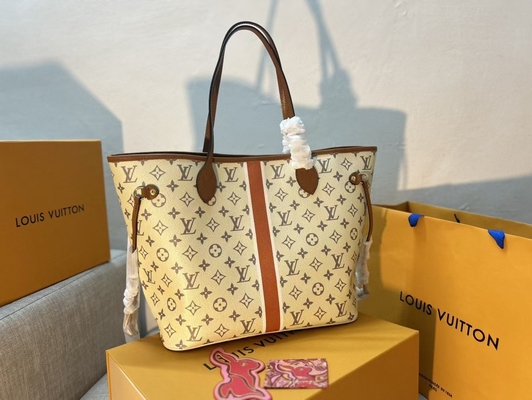 Bolso beige del monograma para mujer de Louis Vuitton Preloved Branded Bag Neverfull