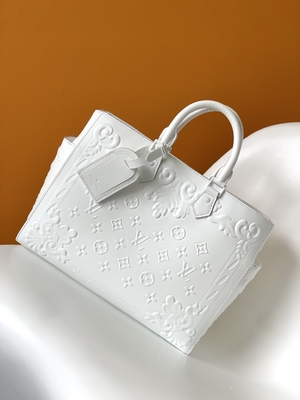 El monograma blanco Preloved calificó el bolso Louis Vuitton Sac Plat Tote