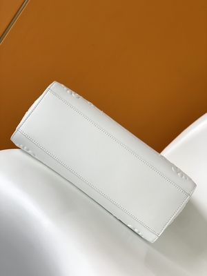 El monograma blanco Preloved calificó el bolso Louis Vuitton Sac Plat Tote