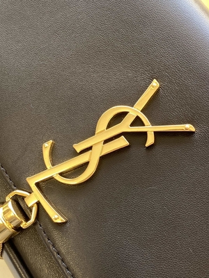 Cruz de YVES SAINT LAURENT de la correa ajustable - OEM del embrague del sobre del monedero del cuerpo