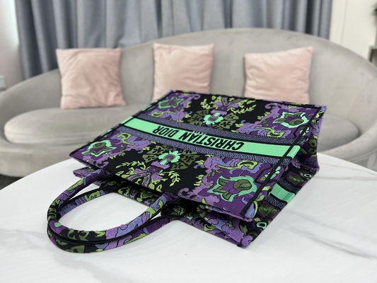 Bordado Dior Maria Grazia Chiuri Bag Booktote del tamaño extra grande