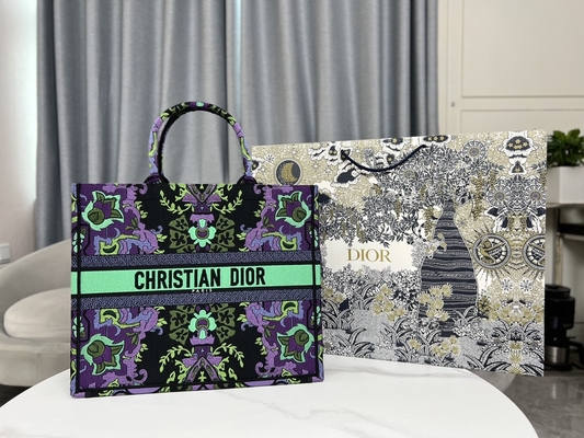 Bordado Dior Maria Grazia Chiuri Bag Booktote del tamaño extra grande