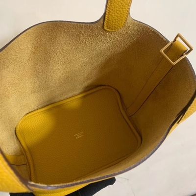 Hermes Branded Ladies Handbag Jaune Ambre Picotin Lock P.M. Clemence Leather Soleil