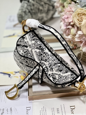 Bordado Dior Saddle Sling Bag Patchwork de las mujeres los 25cm con 3 bolsillos interiores