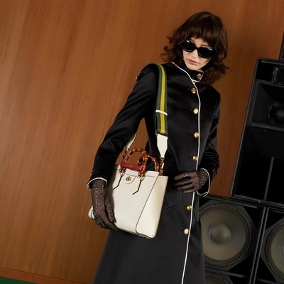 La aduana brillante blanca calificó a princesa Diana Handbag de Gucci de los bolsos