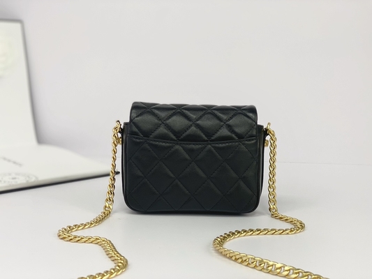 Piel de cordero negra calificada mensajero Bag Chanel Flap Phone Holder