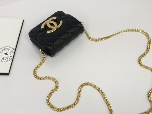 Piel de cordero negra calificada mensajero Bag Chanel Flap Phone Holder
