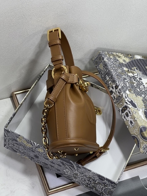 CD grabado en relieve Christian Dior Sport Bag Calfskin de C'est Dior Bag Gold Saddle