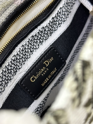 Bolso calificado de encargo multicolor de Dior Medium D Lite de los bolsos de Petites Fleurs